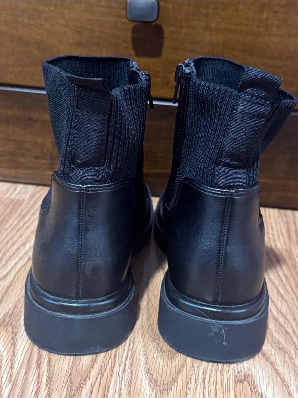 NOBO versatile black